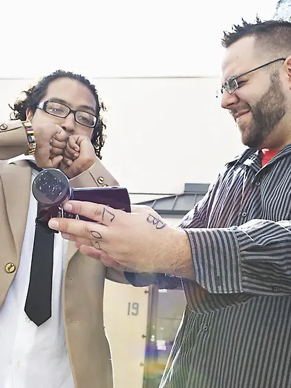 It???s such a pleasure to see the big fat member sliding deeply