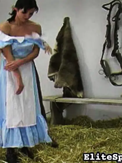 Black-haired country girl spanked