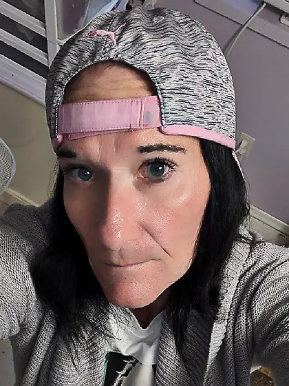 Chubby tranny slut rides the big ones