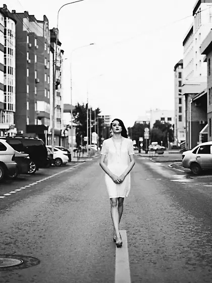 Teen beautiful tits dancing