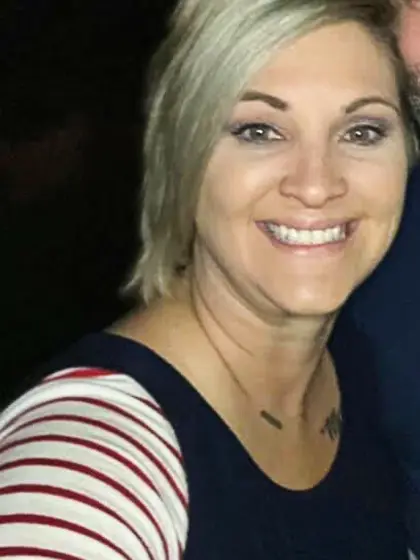 Mallory shows off her big titties at mardi gras