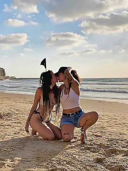 Rotten Kikes: Israeli Whore Shani