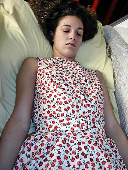 n6157 - Case-0C164E2 - Ember,  Mena