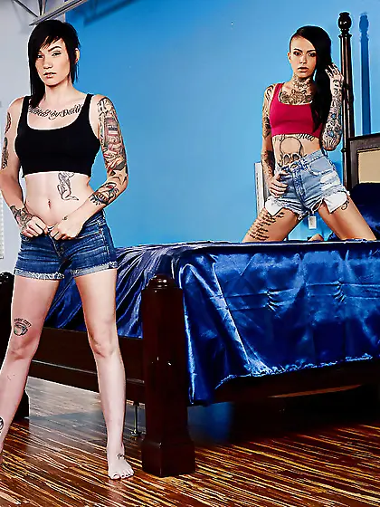 Lesbian hot brunette babe