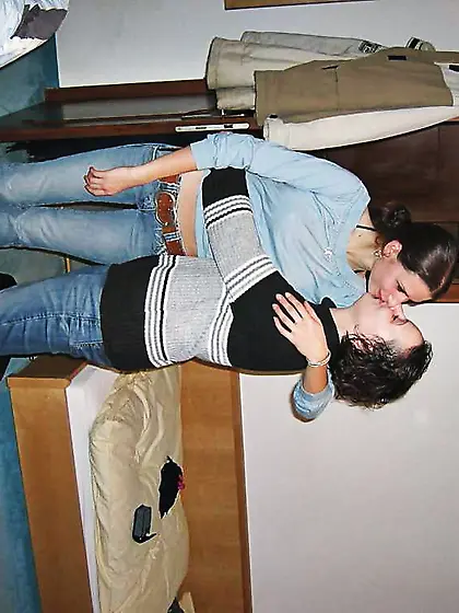 Queens in denim LXXIV Arm- and Fellatios