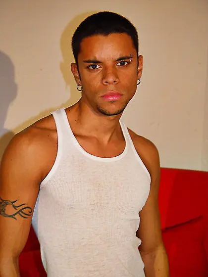 Naive straight guy learns