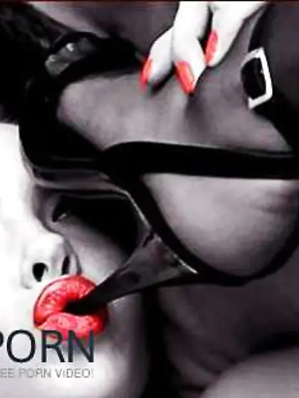 Ebony and White 1046!