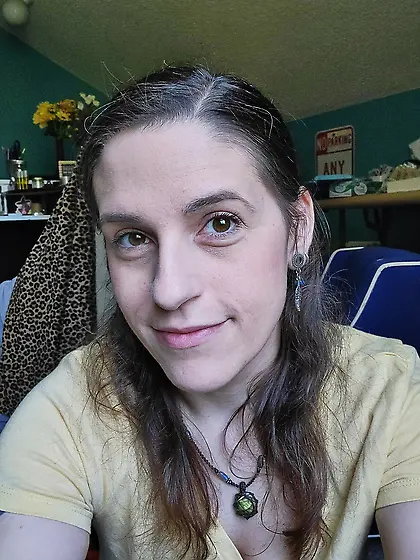 Beautiful Nerdy Casey sextape/pics/feet