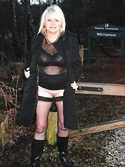 UK Amateur Slut Milf Samantha 39