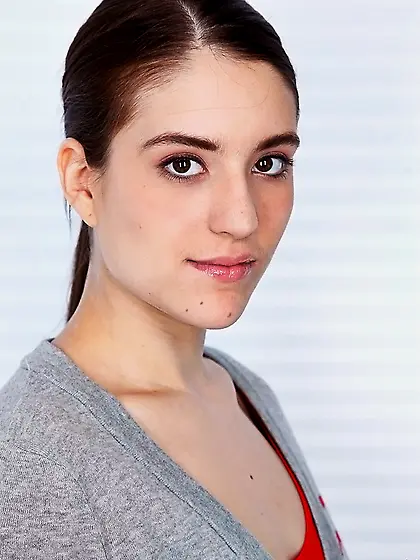 Cutie with ponytail takes off jeans and red top to impress guys