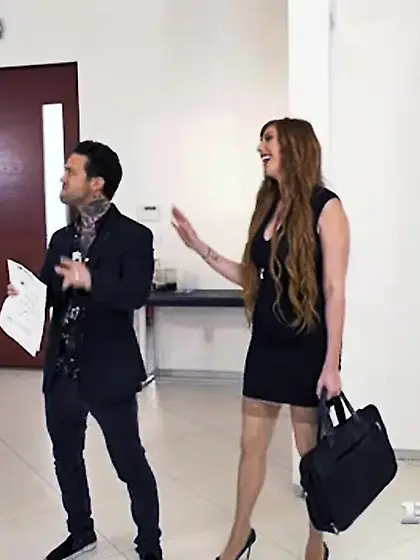 Business lady makes her intentions clear 