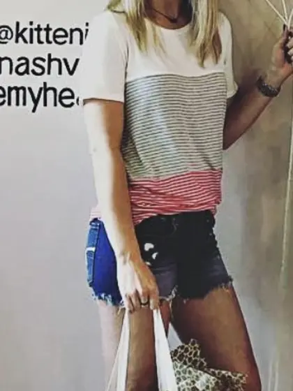 Hotties Heather & Lacey on GGW bus