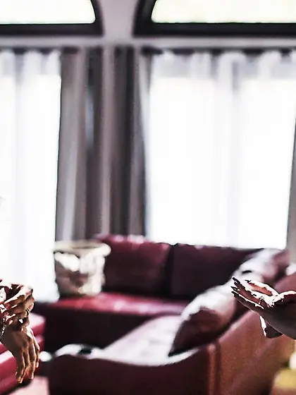 Dude catches brunette wife