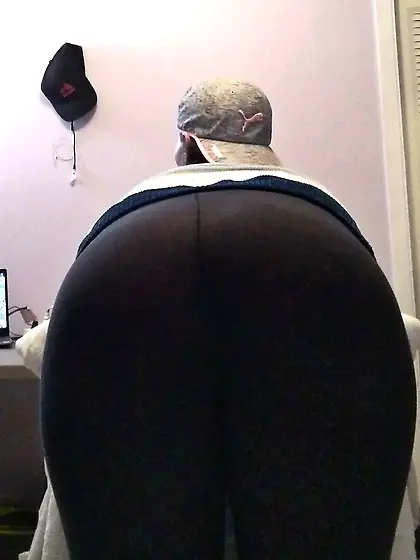 Juicy Femboy Ass