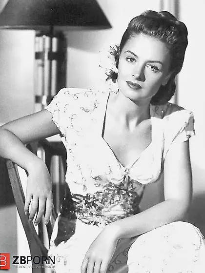 A69 Sensuous Stylish Xciting DONNA REED Excellent Chick