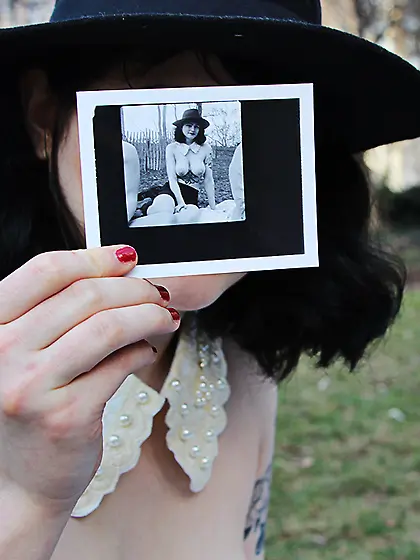 Ms.  Rosie Wilde (Ms.  Rosie Levine)