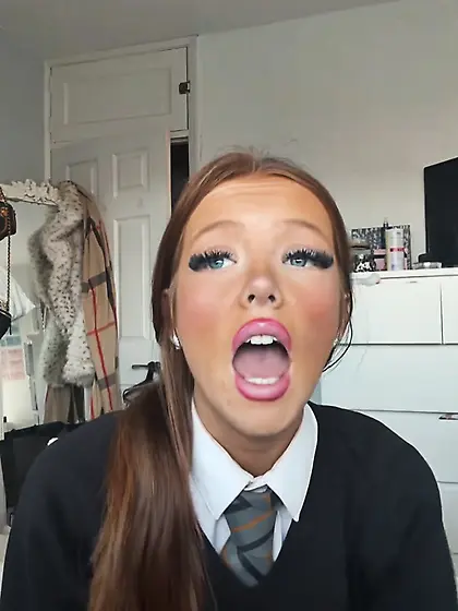 Tiktoker Chelsey Leigh Wright exposed for life