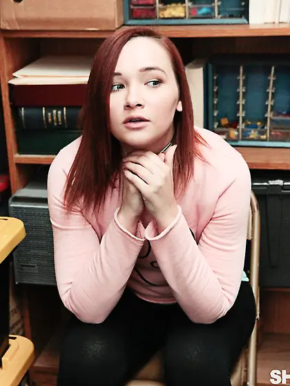 Caught thief’s mouth and pussy’s hard fuck