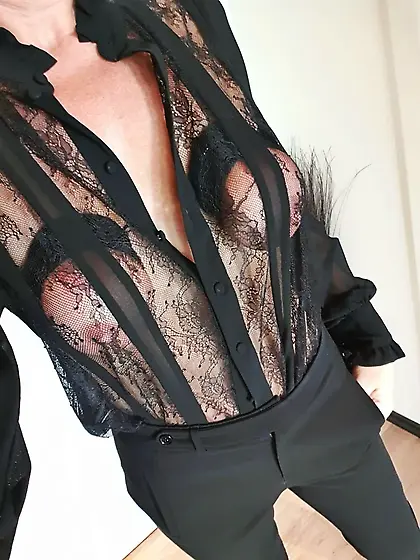 Julie‘s office outfits