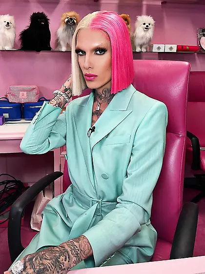 Jeffree Star tattooed makeup twink
