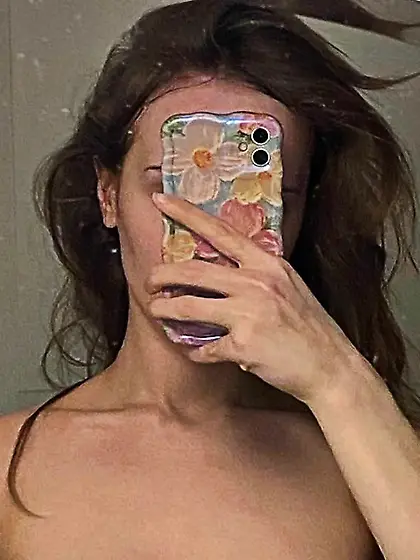 24yr old busty slut flashing 32J boobs