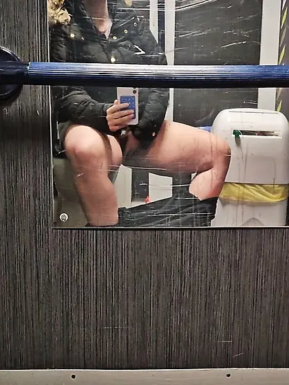 Local mcdonalds slut, she will do anything i ask