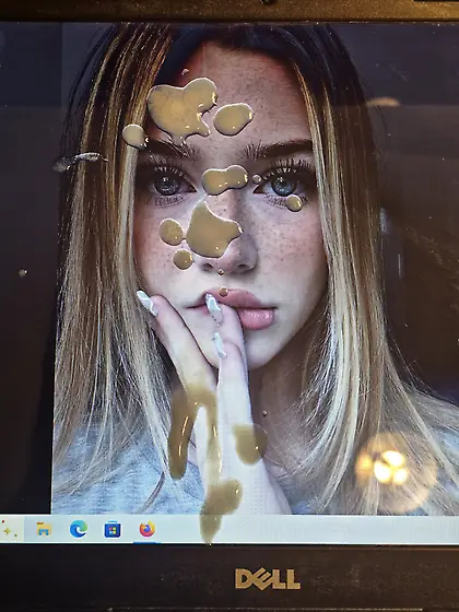 Cute freckles make me spurt