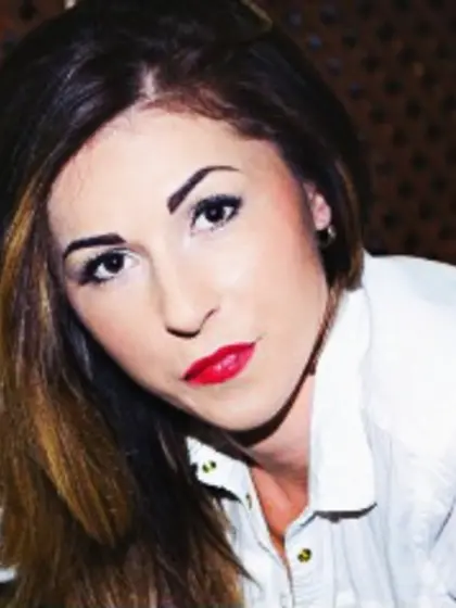 Brunette Dianesnow Dancing.