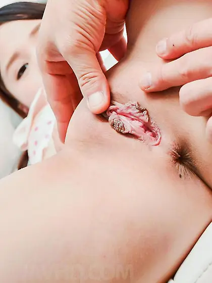 Shaved japanese pussy
