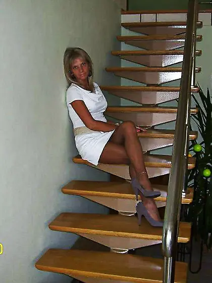 Arbeitskolegin die geile Drecksau