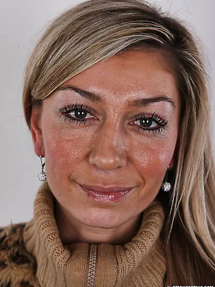 Tight butt cheeks showed off for the first...