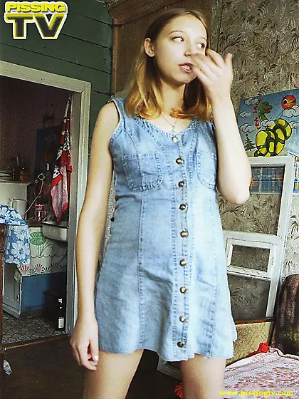 Teen blonde bucket pissing