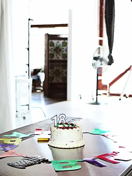 Eighteen-years-old hottie sexual experience