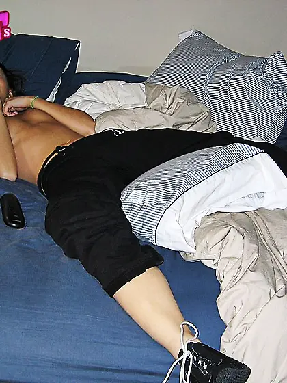 My friends girlfriend sucks