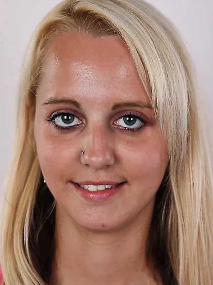 Hot summer blondie steamy