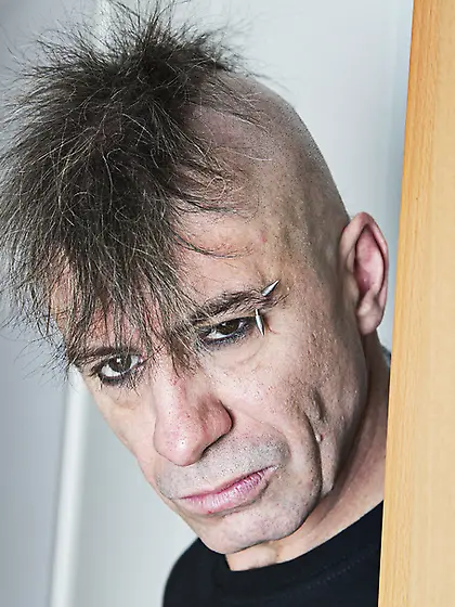 Kinky gothic babe white