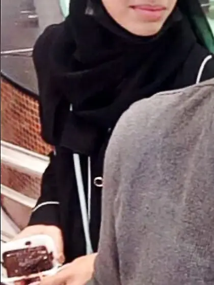 Cuck brother exposed his own niqabi sister,  qudsia