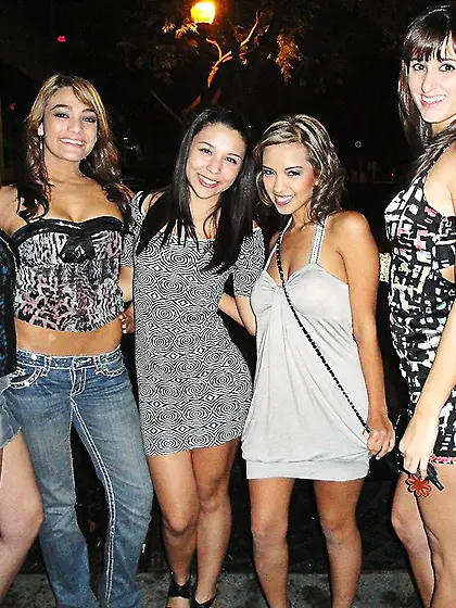 Lecherous blonde Jessicka Alman sucks dick down then takes it de