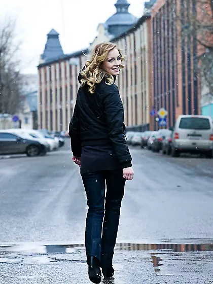 Sabrina Pepe takes her classy expensive outfit off and shows her