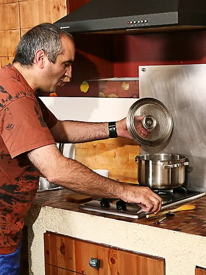 Dumb coed Lisa really