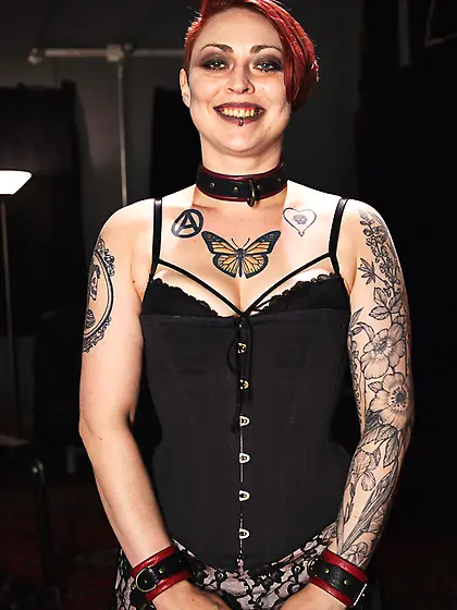 Bound ebony slave submits to whites 