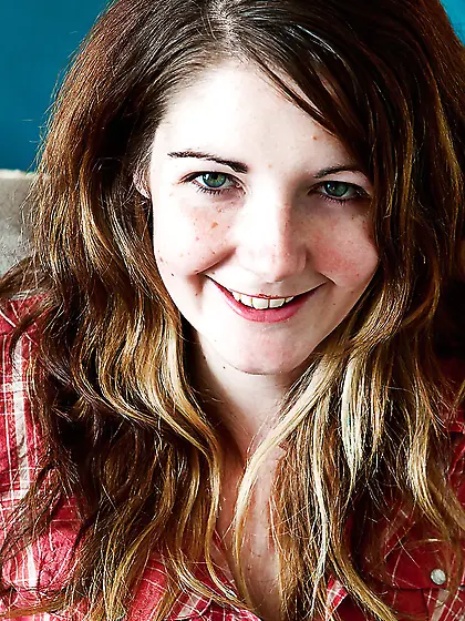 Hot gallery featuring lady in a sexy outfit with a pink twat