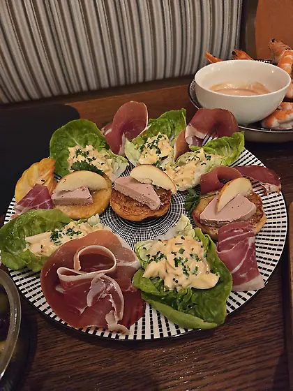 What I expect from a 1st date from now on...