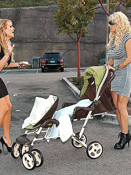 Two tongues and two pussies of busty Lylith Lavey and Kelly Madi