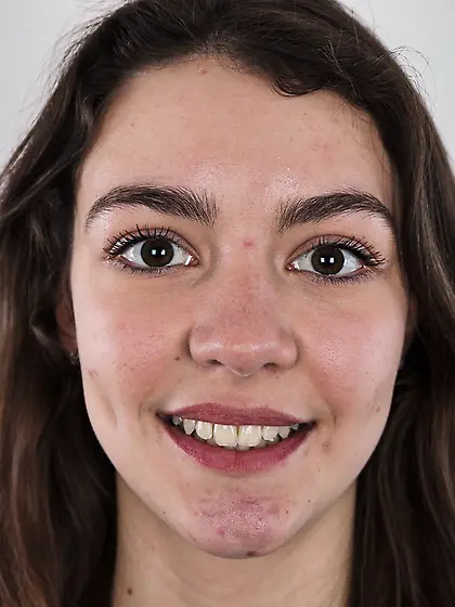 Girl with happy smile can't hide emotions at her very first XXX