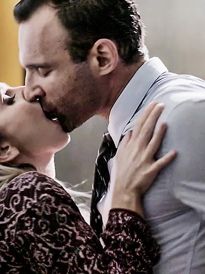 Christie Stevens pleasures tattooed French dude in bed