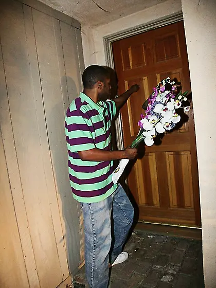 Ava Devine gets jizz on her face after worshiping a big cock