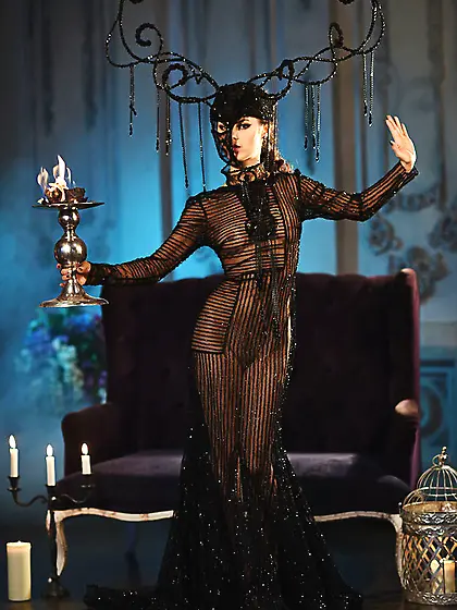 Wicked hoe sheer black