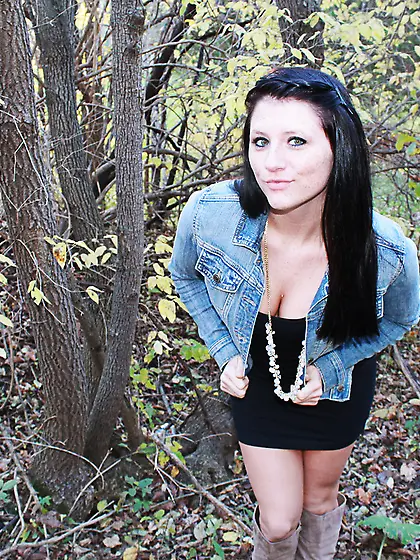 Naughty raven babe Freckles exposes her sexy ass as well as her