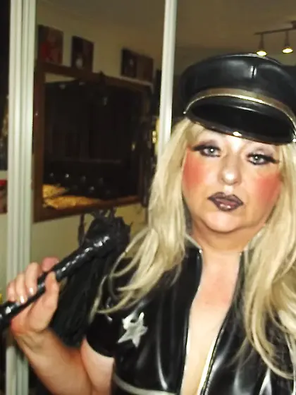 MISTRESS SMOKE PT 22